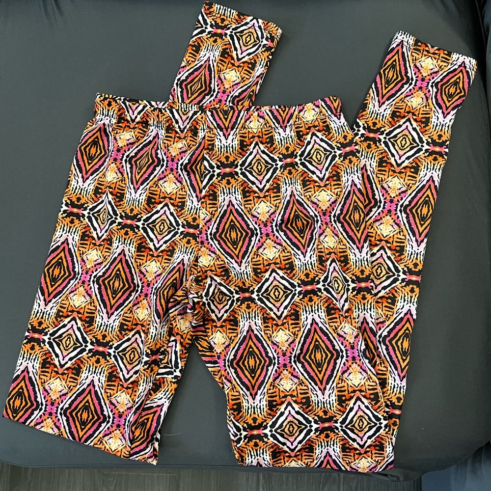 MATERIAL GIRL LEGGINGS